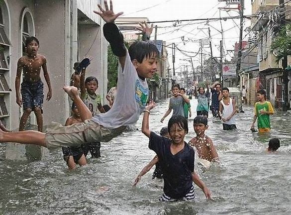 Banjir pun bisa Enjoy