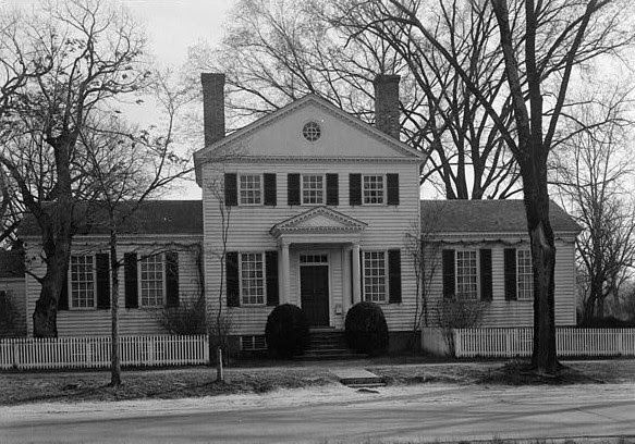 Semple_House,_Francis_Street_(Williamsburg,_Virginia)