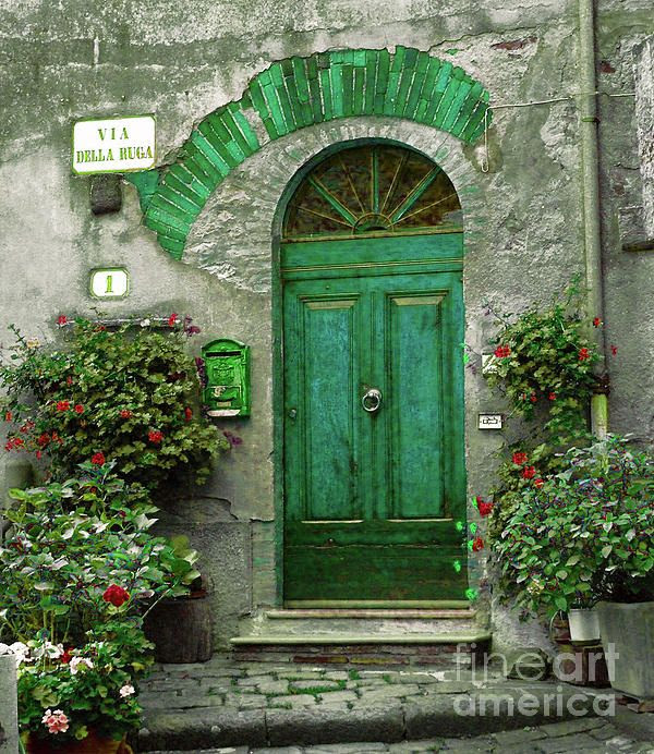 Green door in Tuscany ~ Karen Lewis