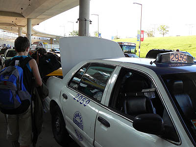 taxi o'hare chicago.jpg