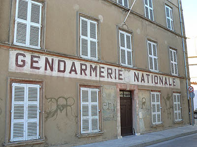al gendarmerie de ASint tropez.jpg