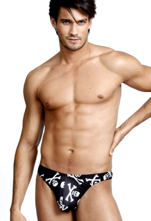 Top 100 Most Beautiful Men (100 pics) Top 100 Most Beautiful Men (100 pics)