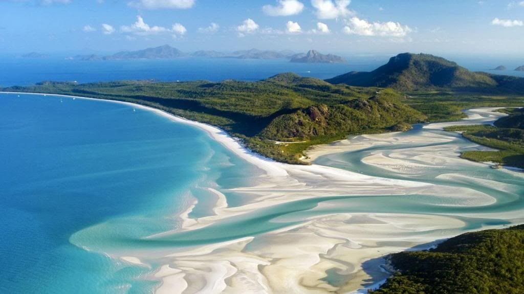Whithaven Beach, Queensland, Australia, Beautiful Holiday Destinations, amriholiday, white sand beach, pure silica