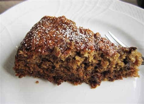 date cake silk route food memoir  shayma saadat