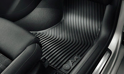 ゴムが好きなんですフロアマット オッサン的感覚 Tomtom S Voice2 エンスーのための車情報