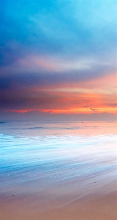 There are plenty of phone fish in the phone sea. The best nature wallpapers for iPhone 5s and iPod touch
