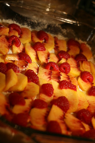peach and raspberry shortbread