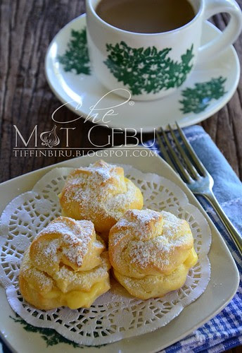 CREAM PUFF WIF CUSTARD VANILLA FILLING - Dapur Tanpa 