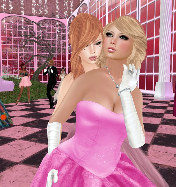 Hoobs Hotties Pink Ribbon Ball 2013