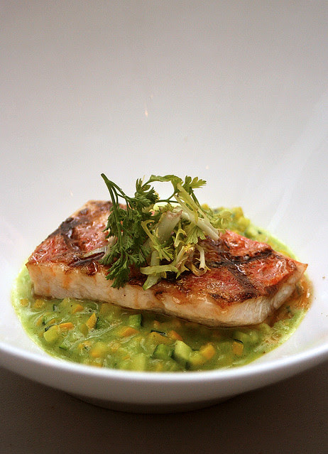 Filet de rouget saisi, risotto à la courgette - Seared red mullet, zucchini risotto