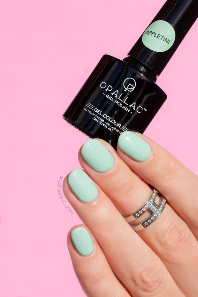 using gel nail polish at home