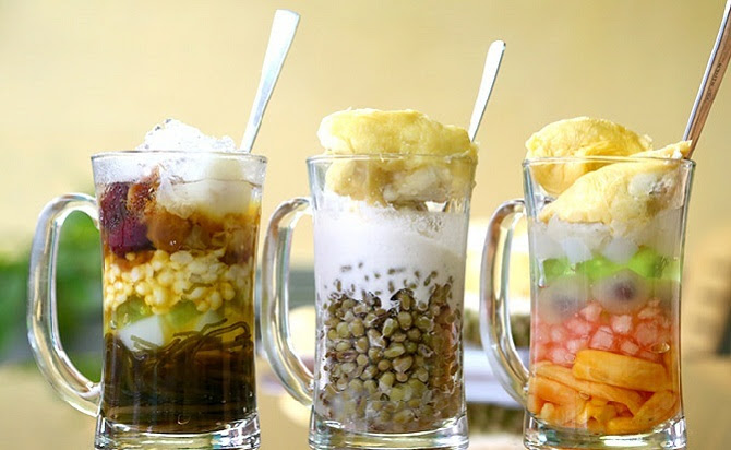 Chè sương sa hạt lựu, lẩu trà sữa, xôi ngũ sắc, ăn vặt, Sài Gòn