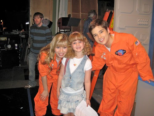 jennette mccurdy and nathan kress 2011. McCurdy and Nathan Kress