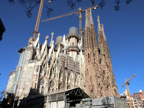 サグラダ ファミリア