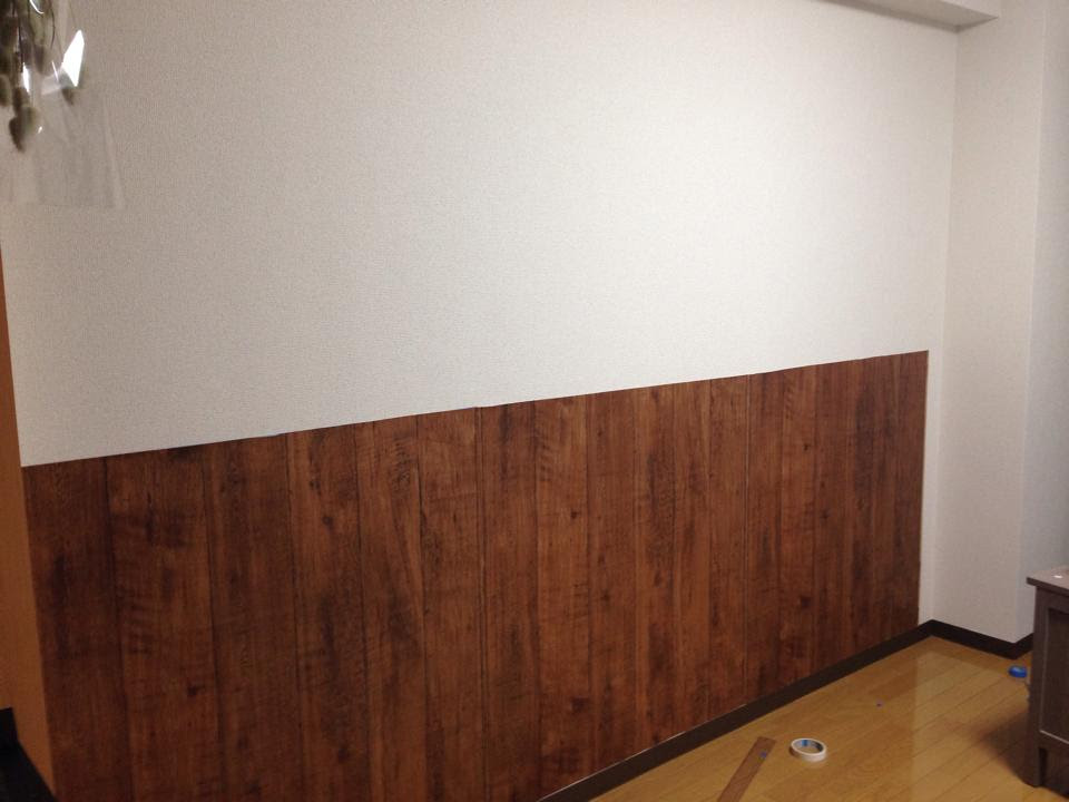 M R Sweet Room リビングの壁紙