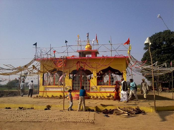 Village : Nakelpura, Distt. Jalaun