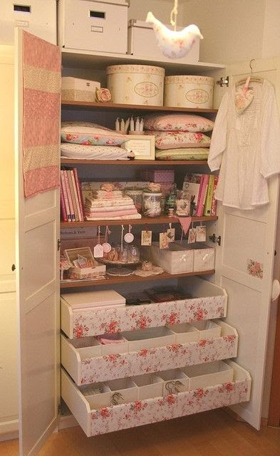 Bedroom Closets - Shabby Chic Interior Design Ideas | Founterior