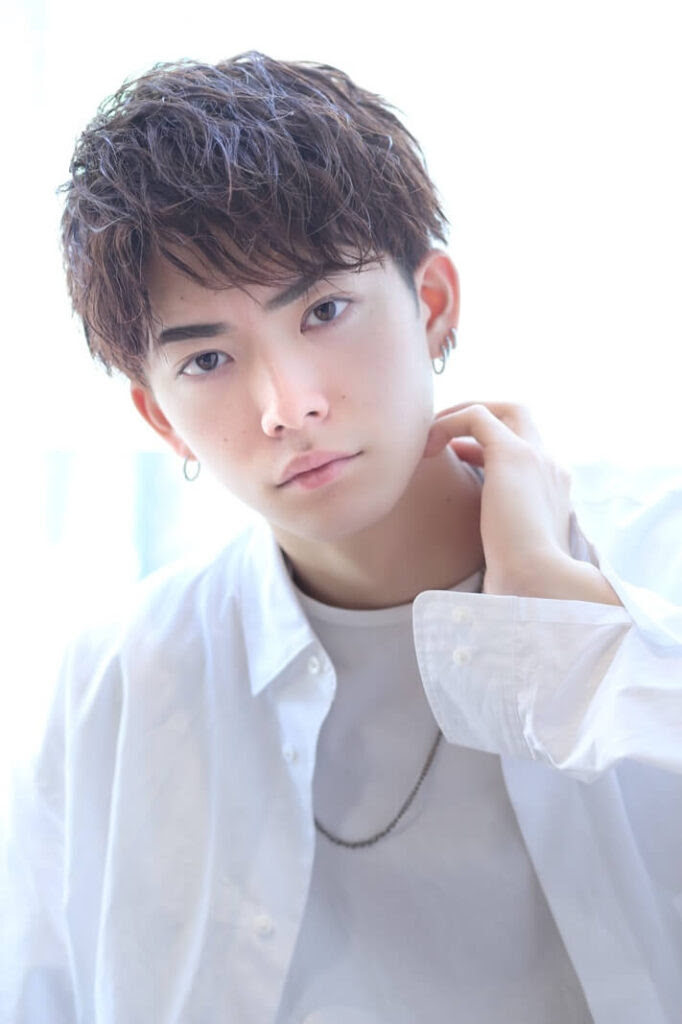 夏のショートの髪型 メンズ編 21 流行やヘアアレンジ方法を紹介 春夏秋冬トレンド情報ピポパ発信局