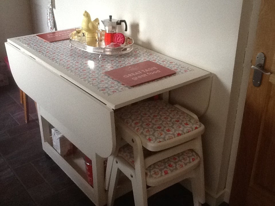 round drop leaf kitchen table | Kitchen Wallpaper