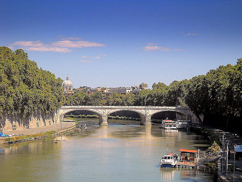 File:Roma Ponte Umberto I.jpg
