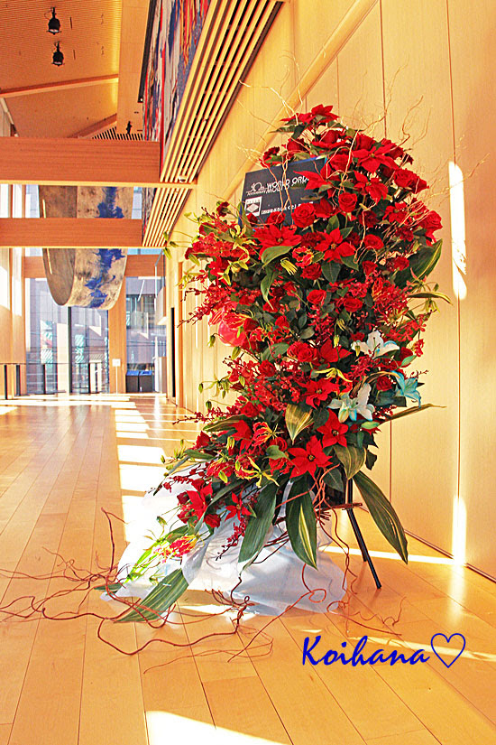 バルーンフラワースタンド スタンド花 青いバラ ブルーローズのkoihana