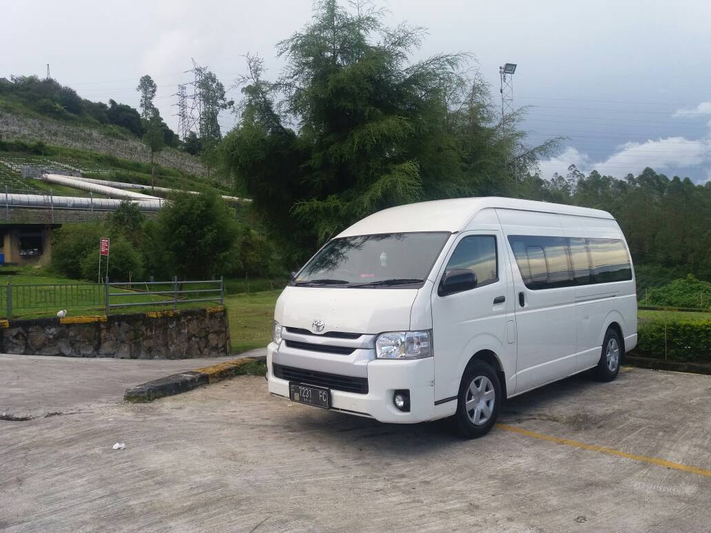  Sewa  Hiace Murah  Sewa  Mobil  Jakarta  Agra Car Rental  