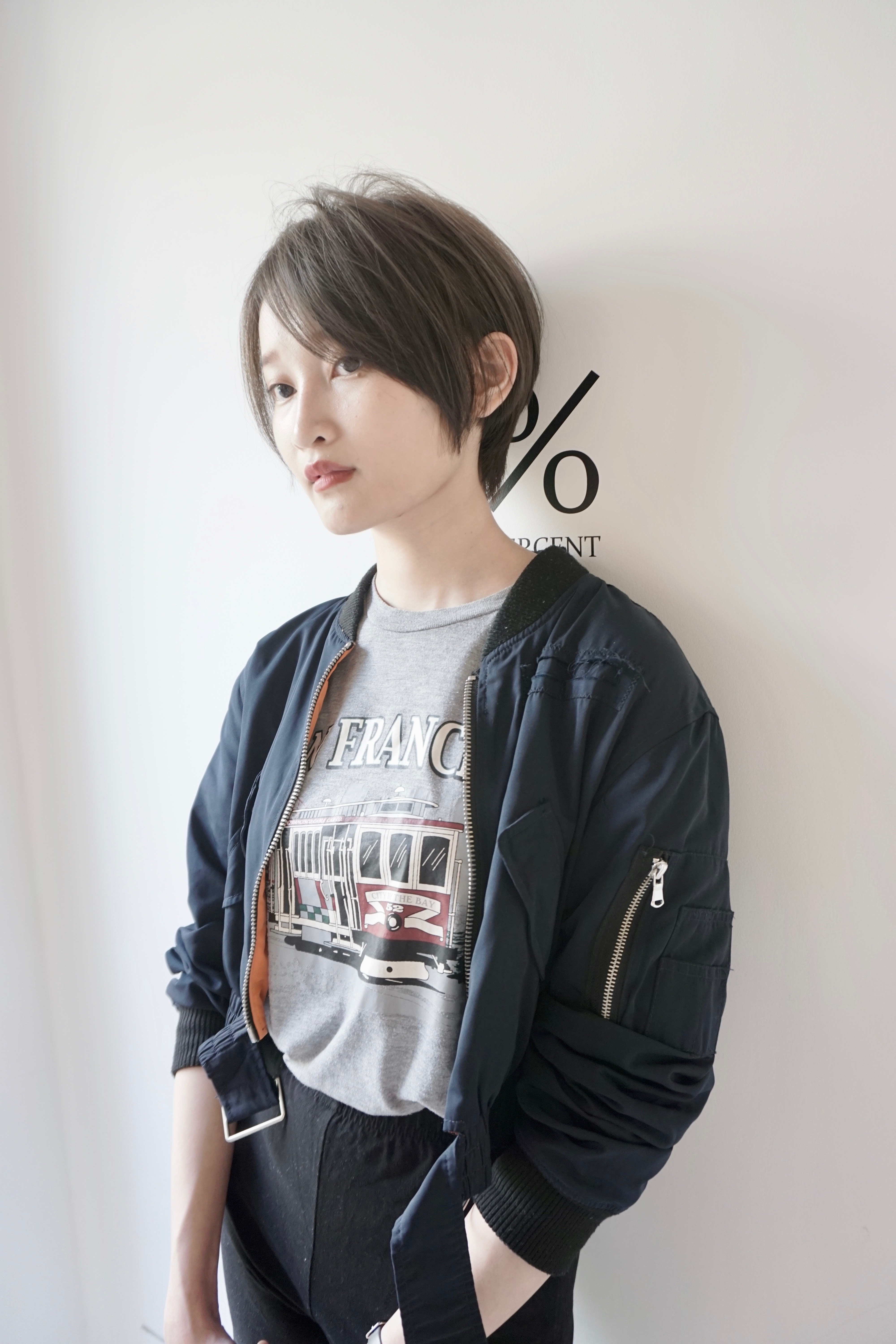 暗めグレーアッシュの大人ショート Percent パーセント 神宮前 渋谷 神南エリアの大人のための美容室