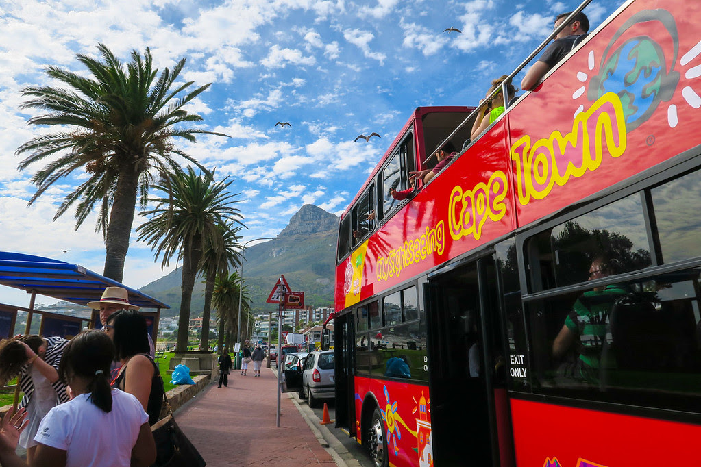 Sightseeing Bus 