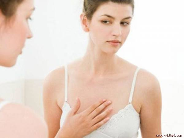 Vòng 1 khiêm tốn khiến bạn thiếu tự tin, không dám diện những bộ cánh sexy, xẻ ngực