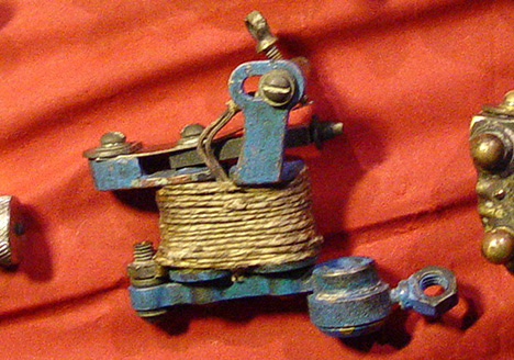 Handmade tattoo machines offering exclusive (often signed) designs.