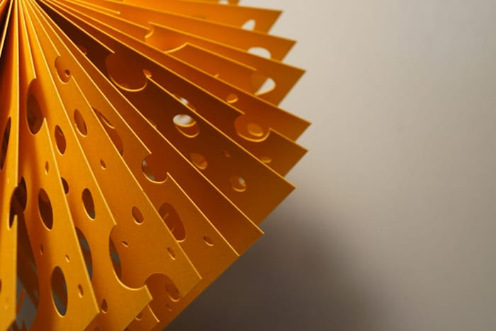  360° Visual Stories Cut into Paper Books by Yusuke Oono silhouettes paper illustration books 