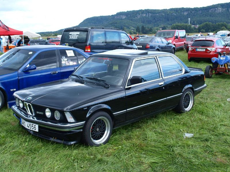 1980 BMW 320 - Information and photos - MOMENTcar