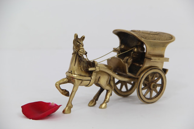 Gifts by Meeta introduces Elegant Home Decor Items