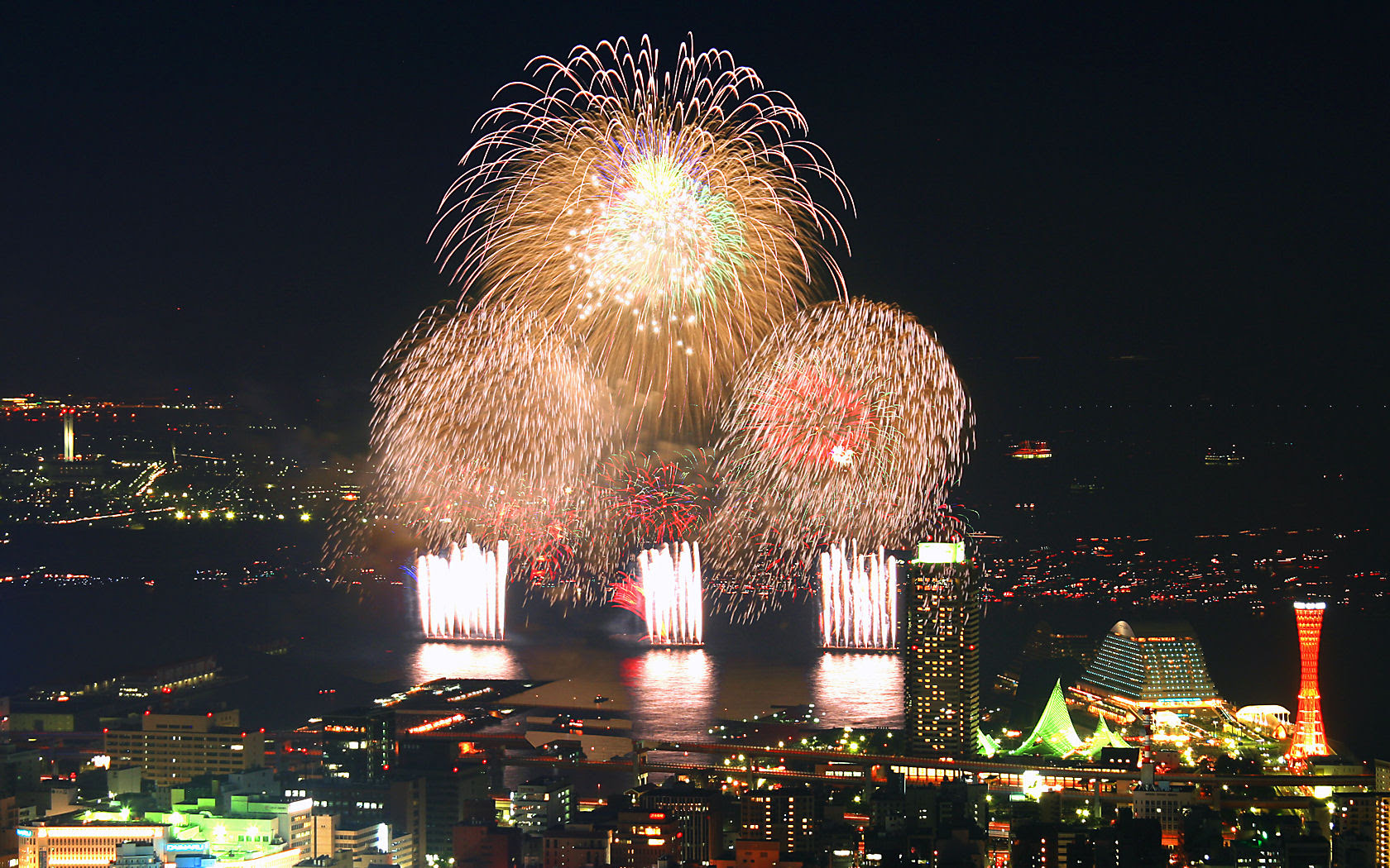 16みなとこうべ海上花火大会の日程や開催場所の詳細まとめ 疑問調査隊 気になることを調べるブログ
