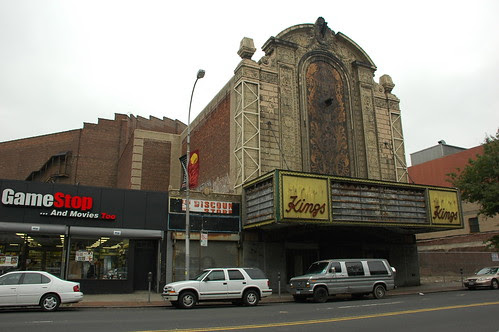 Kings Theater, Flatbush Avenue