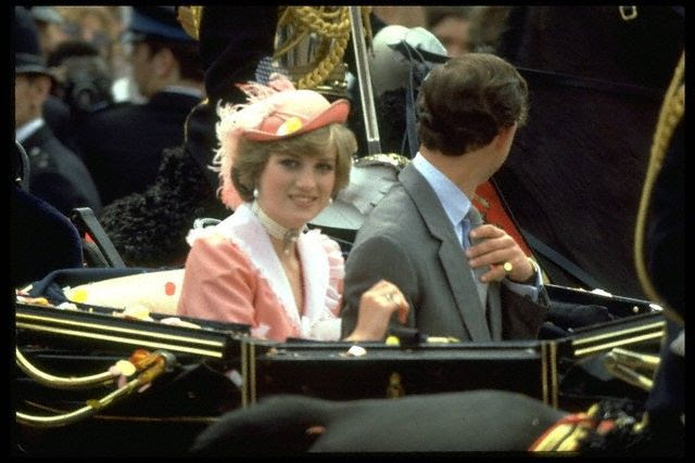 princess diana wedding. pictures princess diana