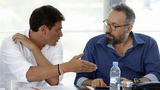 Albert Rivera i Joan Carles Girauta, durant la reunió de l'executiva de C's, aquest dilluns (EFE)