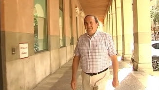 El fins avui president del PP de Palma, José María Rodríguez, arribant aquest dilluns a la seu del partit