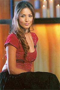 http://www.tribuneindia.com/2004/20041219/spectrum/arora.jpg