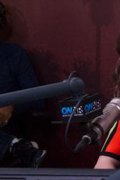 Hailee Steinfeld - On Air With Ryan Seacrest 11/1/2016