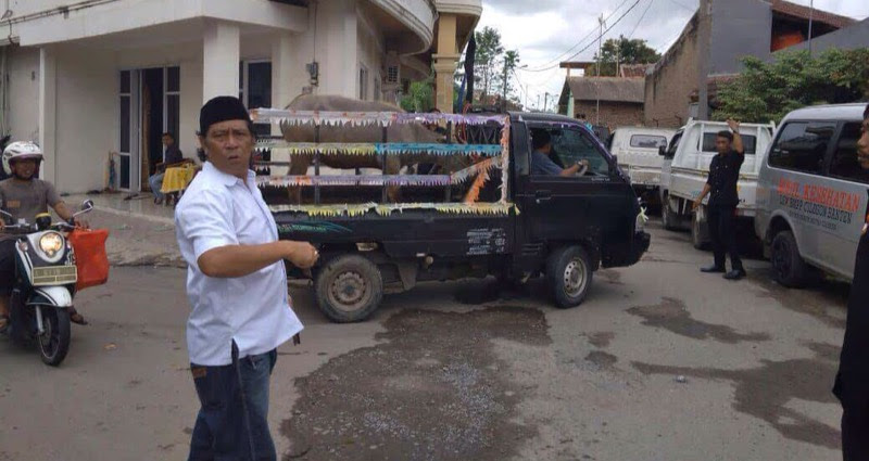 2 Ekor Kerbau Diarak dan Dibagikan ke Warga dalam Perayaan 