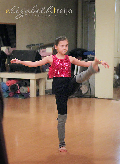 Dance01W