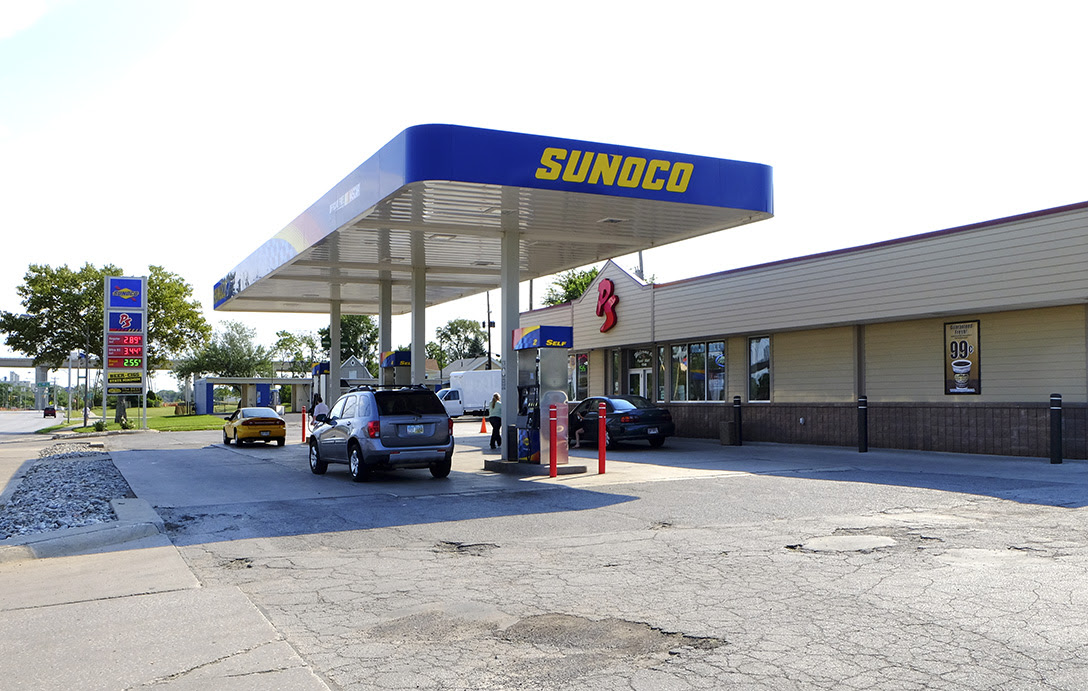 Sunoco to get $3.3B in sale of 1,100 shops - The Blade
