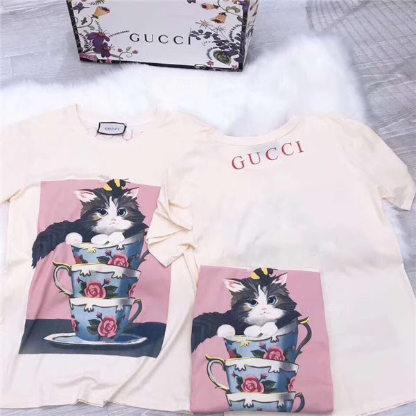 Gucci 夏tシャツ 半袖 レディース あんずいろ 猫柄 グッチ サマー着 Tシャツ 萌える 快適