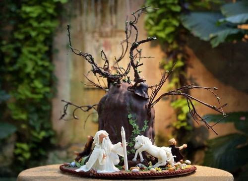 Lord of the Rings Cake 