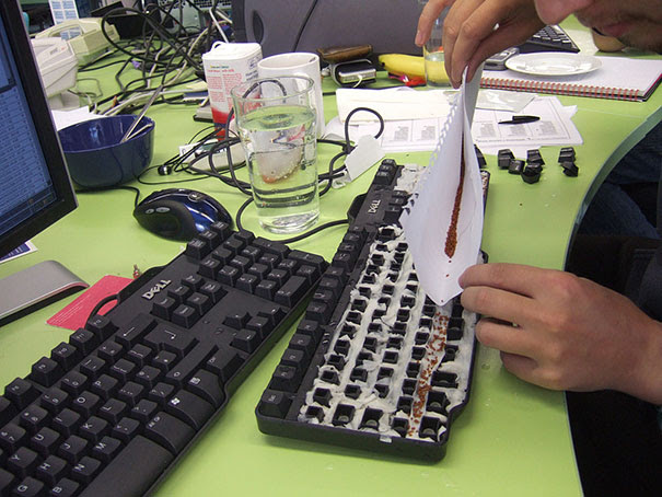 seeds-in-keyboard