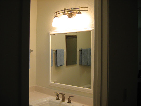 San Diego bathroom lighting | IdealSVC