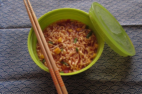 お山でカップヌードルをおいしくいただくために Feel So Good 冒険遊戯