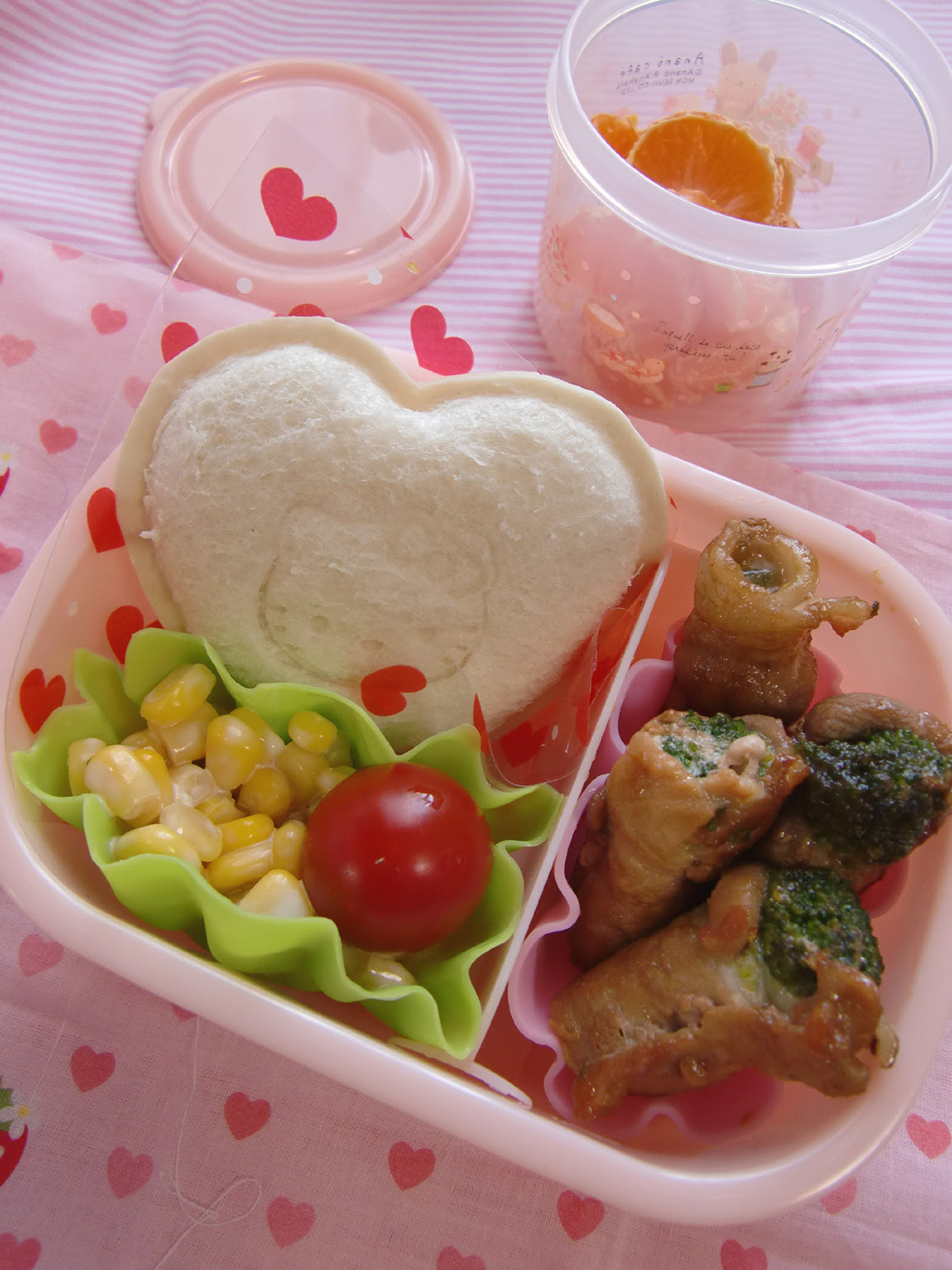 キティちゃんランチパックのお弁当 簡単 かわいい 幼稚園お弁当