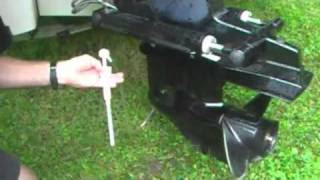 How-to-dock-a-single-engine-inboardoutdrive-boat-stern-first